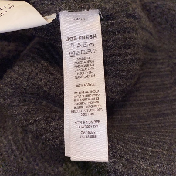 Joe Fresh grey sweater, large - Picture 4 of 5